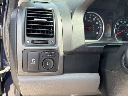 Used 2011 Honda CR-V SE image 25