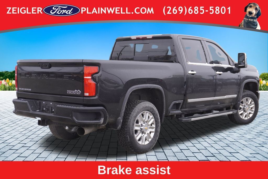 Used 2024 Chevrolet Silverado 2500 High Country AWD/4WD image 9