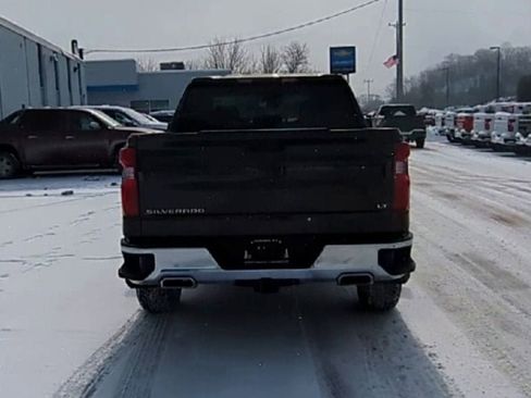 Certified 2023 Chevrolet Silverado 1500 LT w/ Z71 Off-Road Package image 7