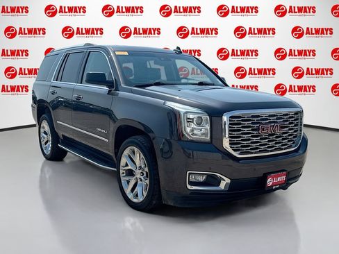 Used 2018 GMC Yukon Denali w/ Open Road Package AWD/4WD image 3