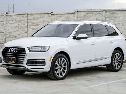 Used 2019 Audi Q7 3.0T Premium Plus w/ Premium Plus Package image 7