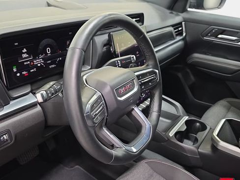 Used 2025 GMC Terrain Elevation AWD/4WD image 14