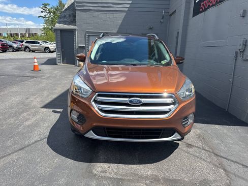 Used 2017 Ford Escape Titanium AWD/4WD image 2