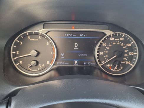 Used 2022 Nissan Altima 2.5 SV AWD/4WD image 15