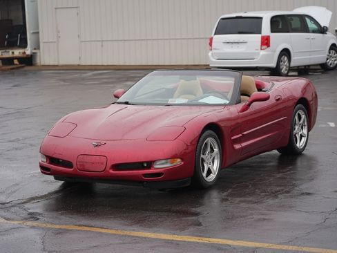 Used 2002 Chevrolet Corvette Convertible w/ Preferred Equipment Group2 image 8