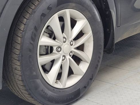 Used 2016 Kia Sorento LX image 31