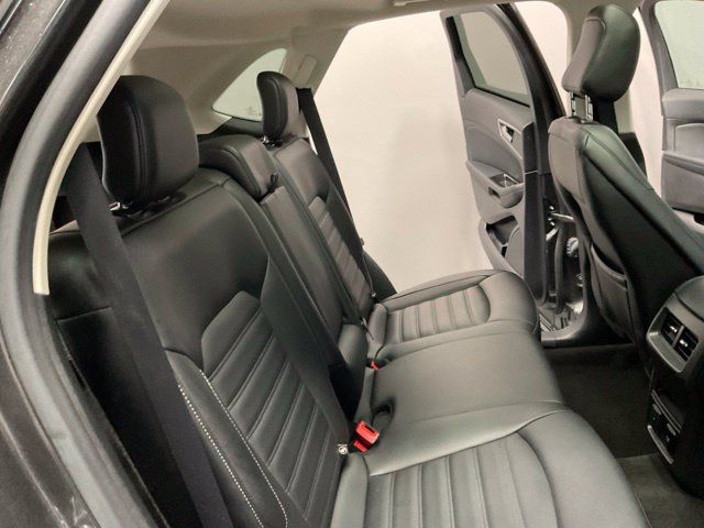 Used 2020 Ford Edge SEL w/ Convenience Package AWD/4WD image 26