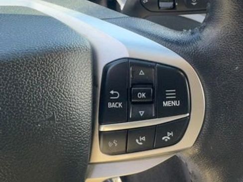 Used 2023 Ford Explorer XLT w/ Equipment Group 202A image 13