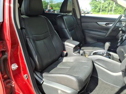 Used 2016 Nissan Rogue SL AWD/4WD image 9
