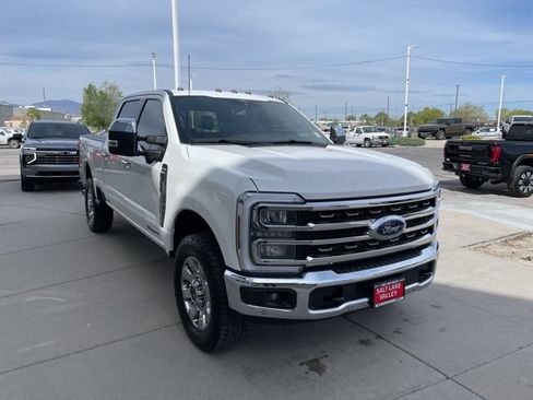 Used 2025 Ford F350 King Ranch w/ Chrome Package AWD/4WD image 7