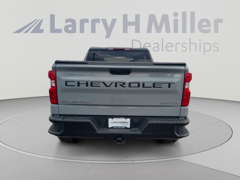 Used 2025 Chevrolet Silverado 1500 Custom Trail Boss w/ Turbomax Blackout Package AWD/4WD image 4