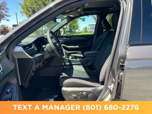 New 2026 Jeep Grand Cherokee Laredo X AWD/4WD image 9