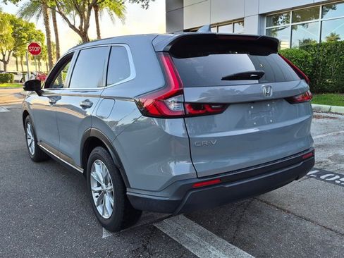 Used 2023 Honda CR-V EX image 7