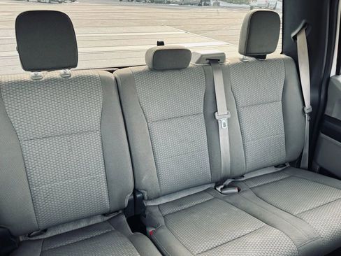 Used 2017 Ford F150 XLT image 16