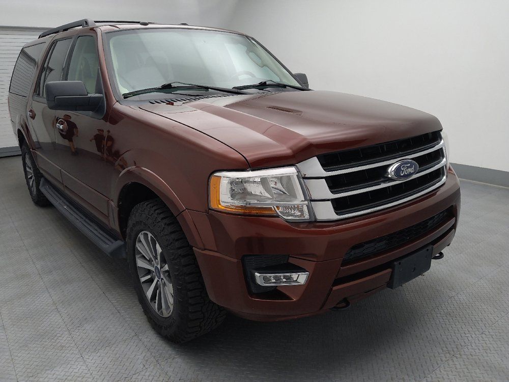Used 2017 Ford Expedition EL XLT w/ Equipment Group 202A AWD/4WD image 14