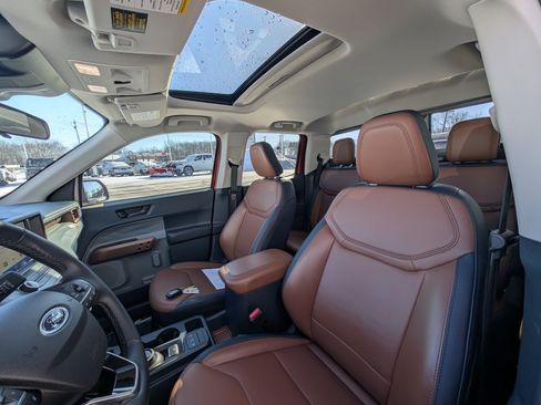 Used 2024 Ford Maverick Lariat image 15