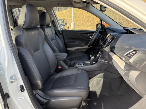 Certified 2024 Subaru Forester Limited image 31