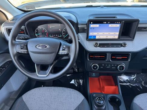 Certified 2024 Ford Maverick XLT FWD image 4
