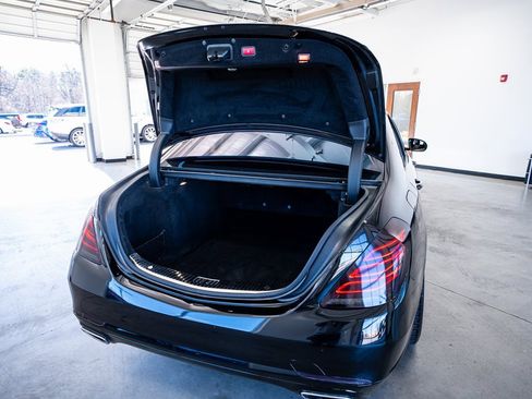 Used 2015 Mercedes-Benz S 550 Sedan image 60