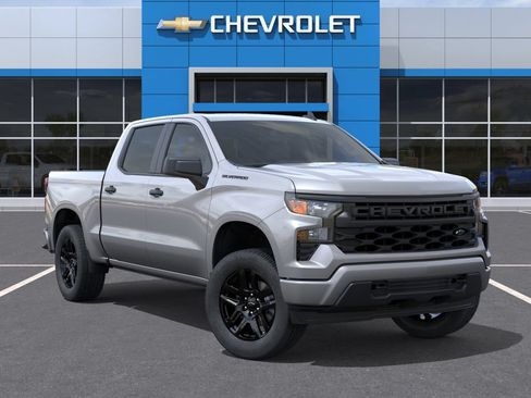 New 2026 Chevrolet Silverado 1500 Custom w/ LPO, Dark Essentials Package RWD image 7
