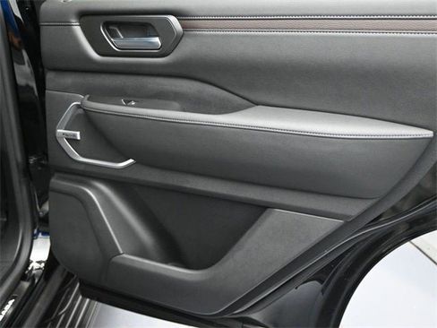 New 2026 Nissan Armada Platinum image 35