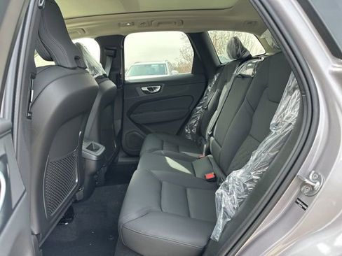 New 2026 Volvo XC60 B5 Plus w/ Protection Package Premier AWD/4WD image 12