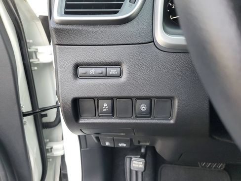 Certified 2024 Nissan Murano SV w/ SV Midnight Edition Package FWD image 25
