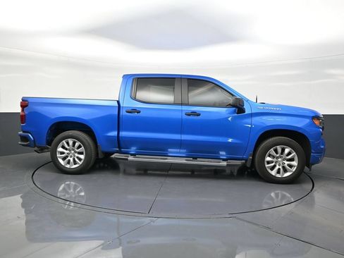 Used 2025 Chevrolet Silverado 1500 Custom RWD image 6