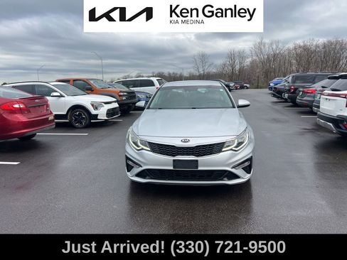 Used 2019 Kia Optima LX image 2