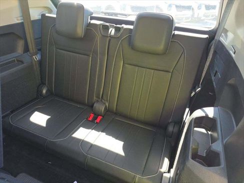 Used 2023 Volkswagen Tiguan SE FWD image 19