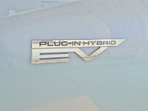 New 2026 Mitsubishi Outlander SE AWD/4WD image 4