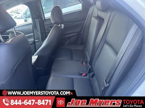 Used 2025 MAZDA CX-30 AWD 2.5 S w/ Preferred Package image 3