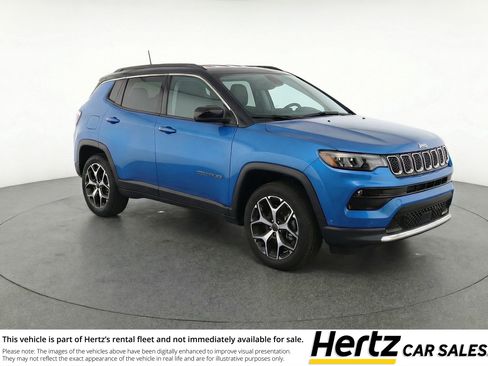 Used 2025 Jeep Compass Limited image 1