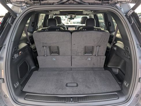 New 2026 Jeep Grand Cherokee L Limited AWD/4WD image 7