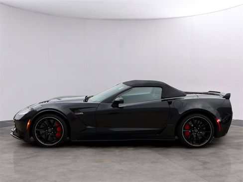 Used 2016 Chevrolet Corvette Z06 w/ 3LZ Preferred Equipment Group image 10