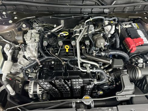 Used 2024 Nissan Altima 2.5 SV FWD image 30