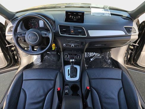 Used 2018 Audi Q3 2.0T Premium image 10