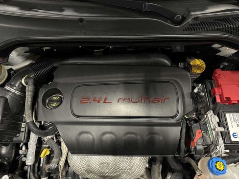 Used 2022 RAM ProMaster City Tradesman FWD image 12