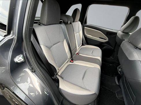 Used 2025 Subaru Forester Premium AWD/4WD image 23