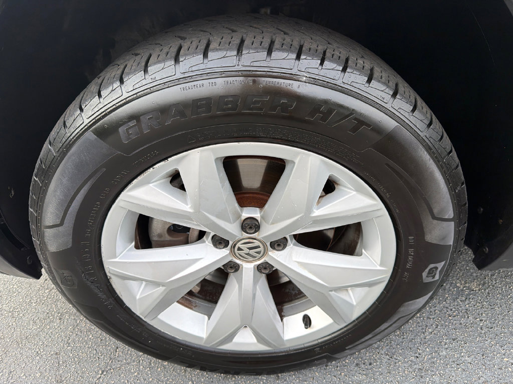Used 2019 Volkswagen Atlas SE FWD image 11