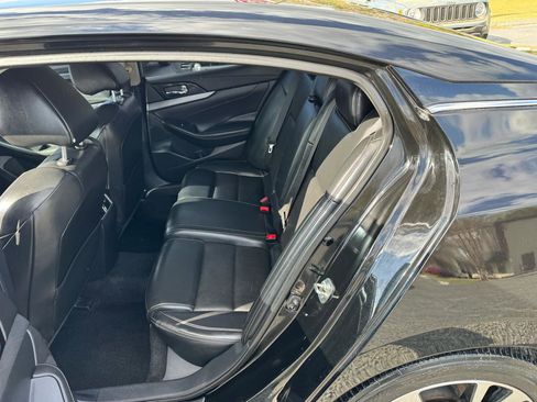 Used 2018 Nissan Maxima 3.5 SV image 11