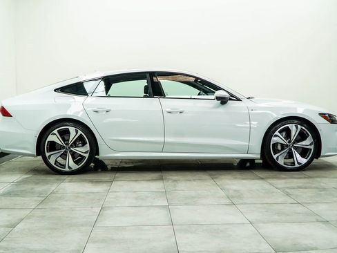 Used 2023 Audi A7 3.0T Prestige w/ Luxury Package image 9