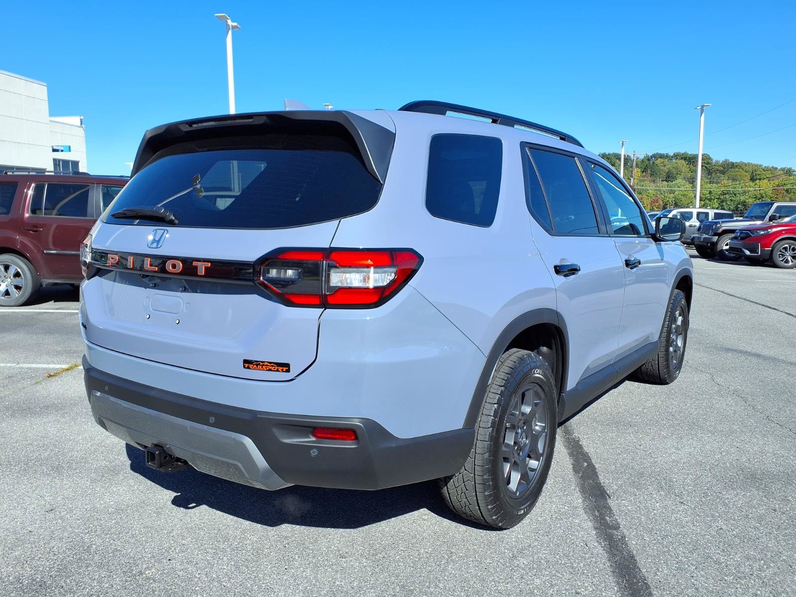 New 2026 Honda Pilot TrailSport image 4