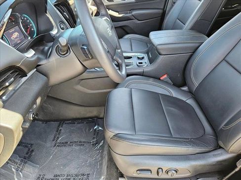 Used 2021 Chevrolet Traverse RS image 15