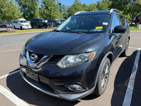Used 2016 Nissan Rogue SL w/ SL Premium Package FWD image 2
