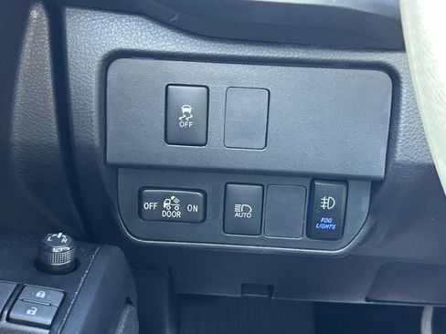 Used 2023 Toyota Tacoma SR image 20