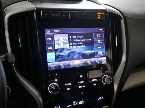 Used 2020 Subaru Ascent Limited w/ Technology Package image 22