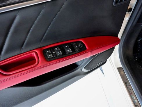 Used 2022 Maserati Ghibli Modena Q4 image 18