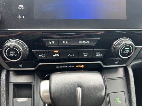 Used 2018 Honda CR-V Touring image 30
