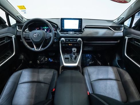 Certified 2021 Toyota RAV4 Limited FWD image 14
